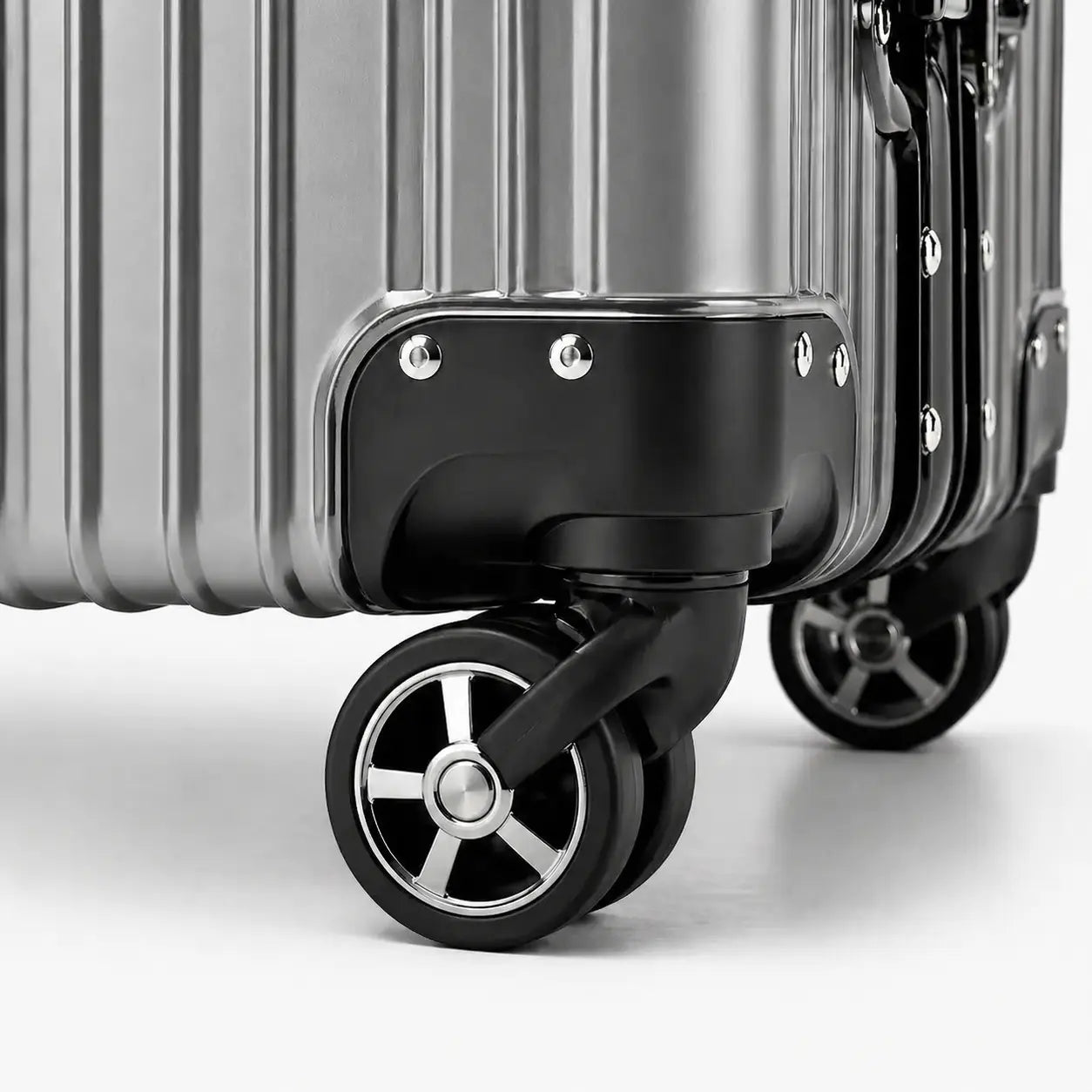 ALUMCASE Horizon | Valise Moyenne Aluminium 62cm
