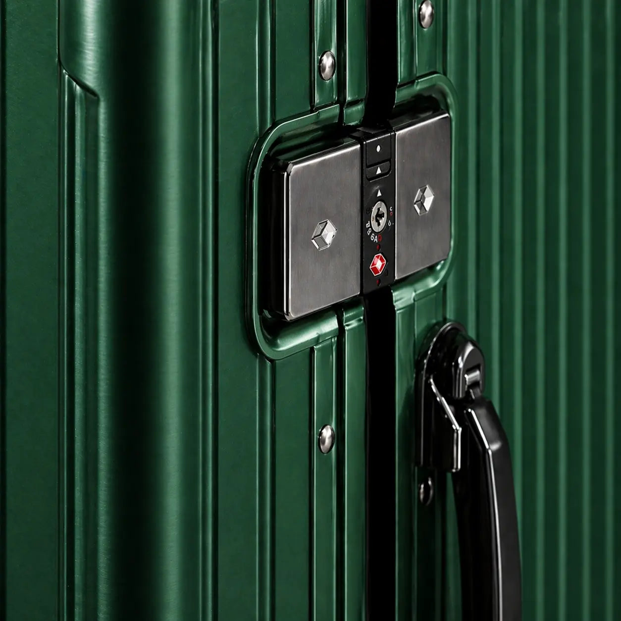ALUMCASE Infinite | Valise Grande Aluminium 70cm